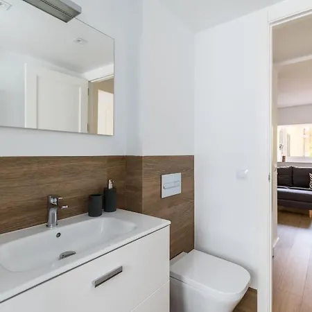 Moderno En Triana 2 Y Aire Acondicionado סביליה